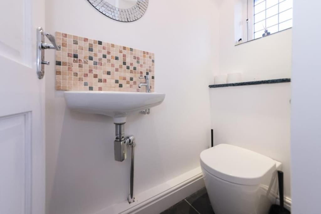 Ratby House - Spacious 3 Bed With Garden & Parking Earley Exterior foto